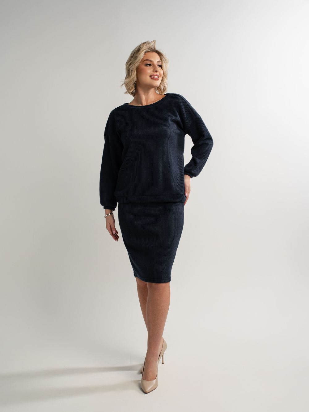 Костюм с юбкой Совершенство форм (синий) К15118-10М LT Collection