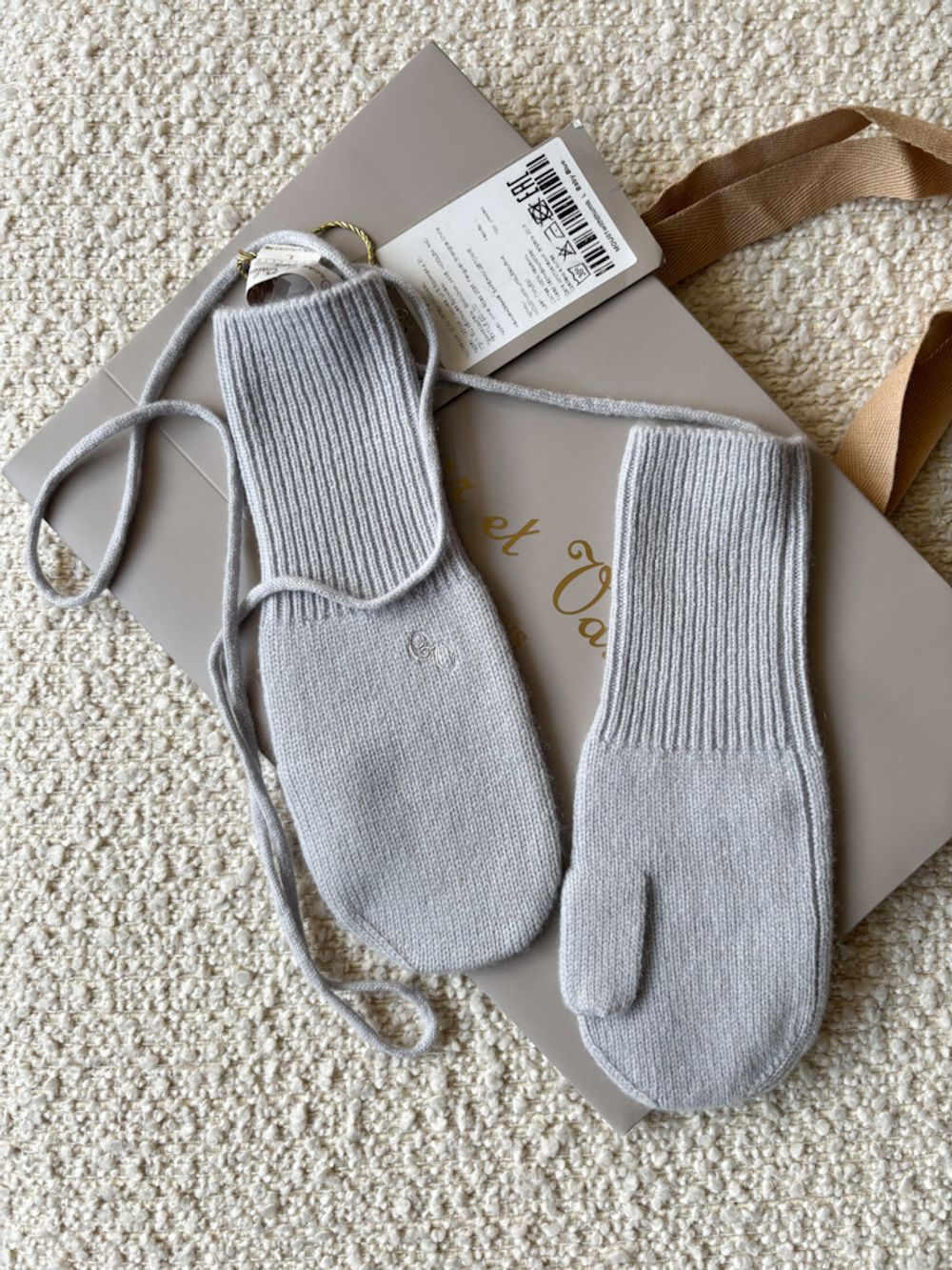 Новые кашемировые варежки Oscar et Valentine, 140