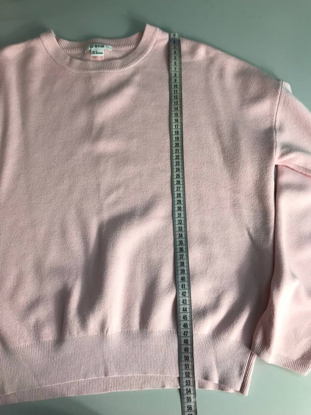 Джемпер Ostin пудрового оттенка,маркировка S, визуально на 44 размер
