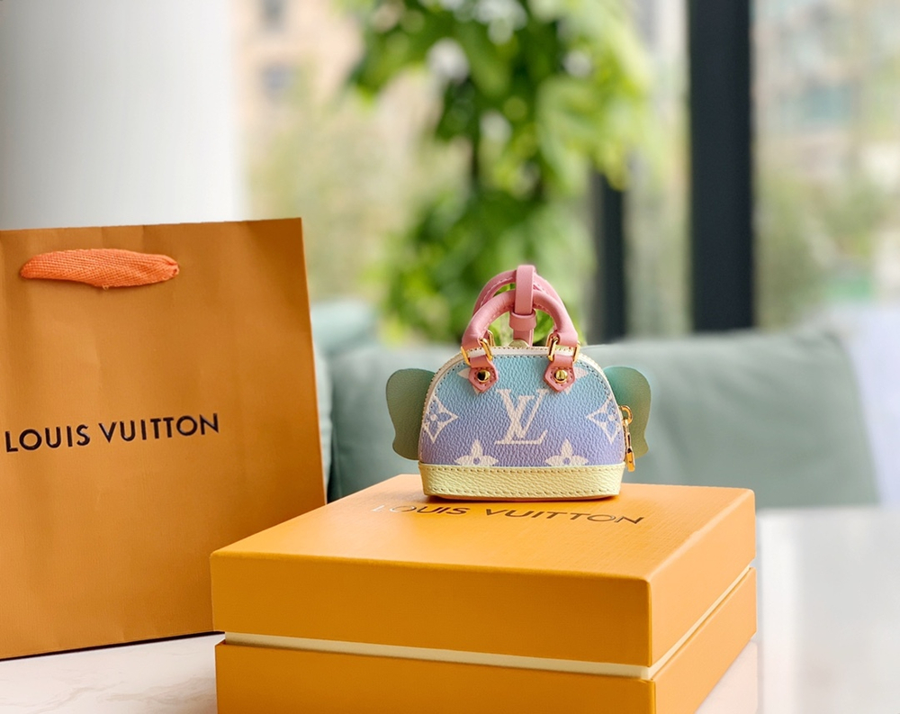 Louis Vuitton Bag Charm And Key Holder
