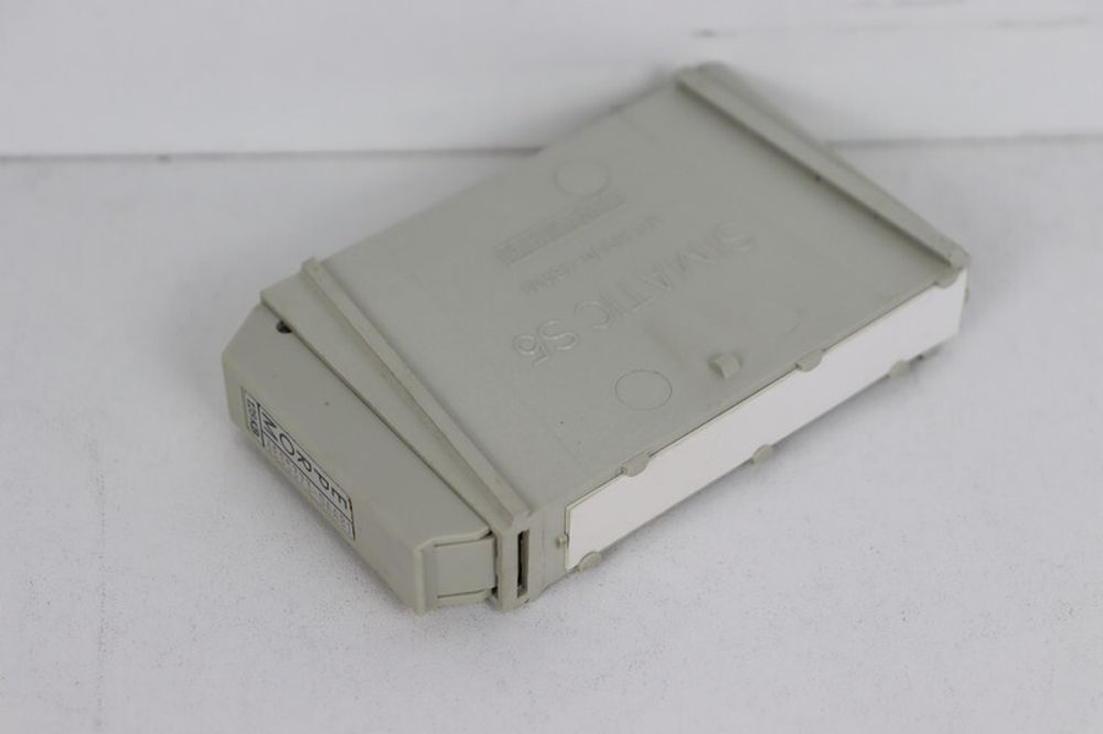 Б/у SIEMENS 6ES5373-0AA81