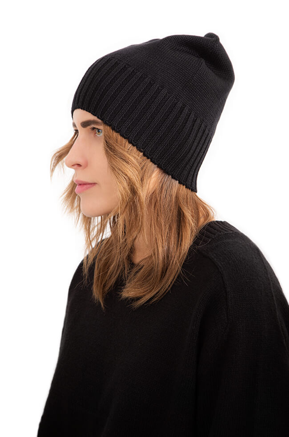 8379 Шапка женская (черный)