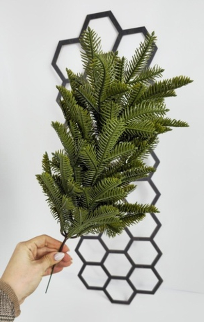 Хвойная ветка / Арт 4334