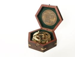 Nautical Морской компас в деревянном футляре