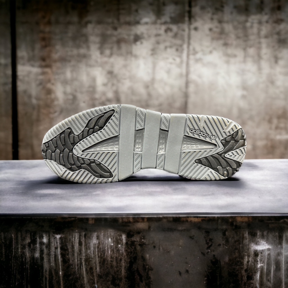 Adidas Niteball • Gray