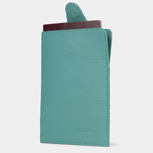 Обложка-кармашек для паспорта London из кожи теленка, цвета тиффани
