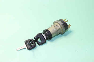 Замок зажигания КамАЗ,ЗиЛ,МАЗ с/о /5320-3708500/