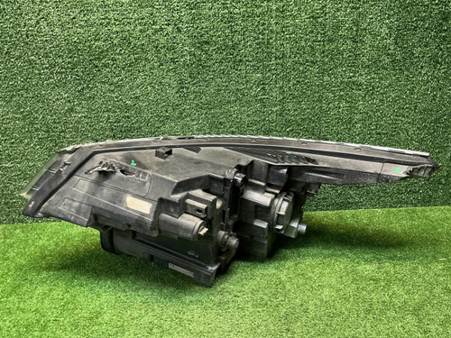 Фара правая Kia Seltos (2019-2022) LED