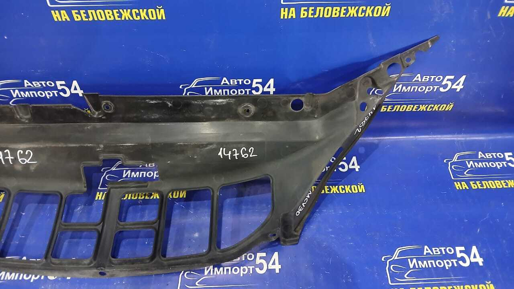Накладка на рамку радиатора TOYOTA WINDOM 2001-2006