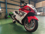 Suzuki GSX1300R Hayabusa 050157
