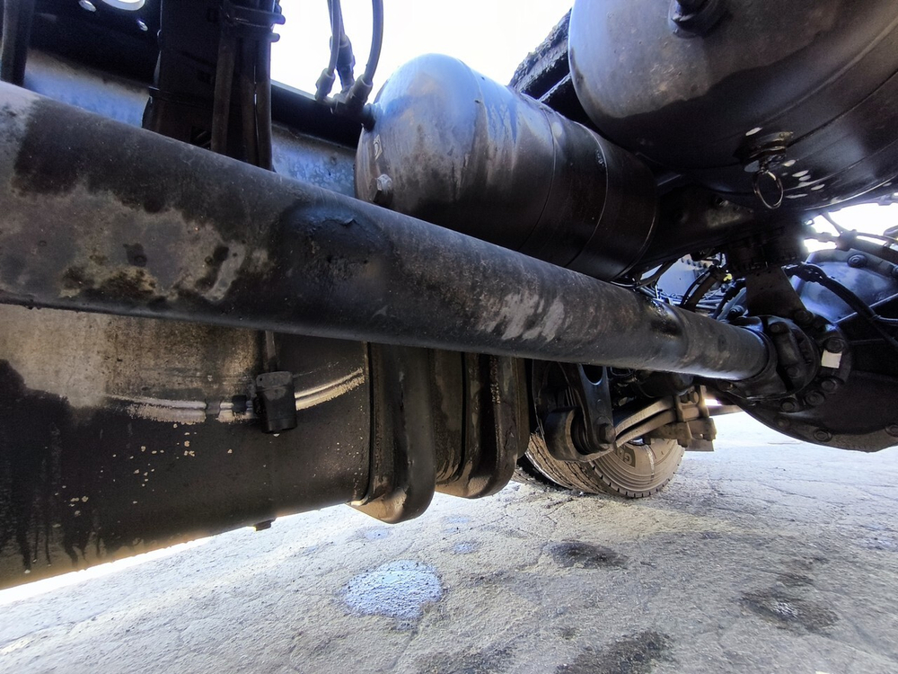 Вал карданный 1965 мм 2016г.