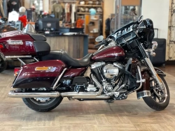 Harley-Davidson Ultra Limited (FLHTK) 2015