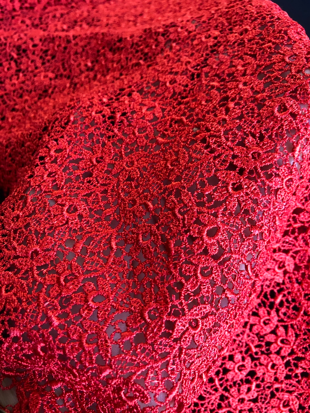 Тесьма плетеная, красная, 25см