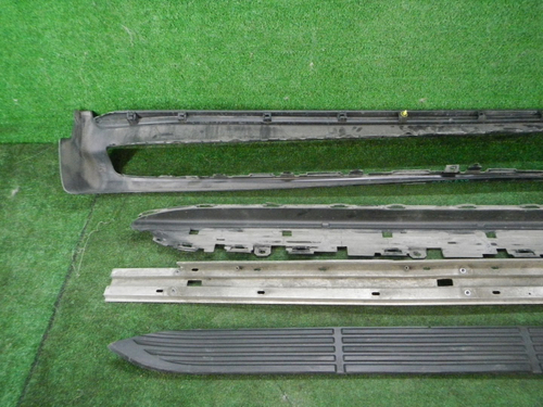 Накладка порога левая Toyota Land Cruiser 200 (2015-2021)