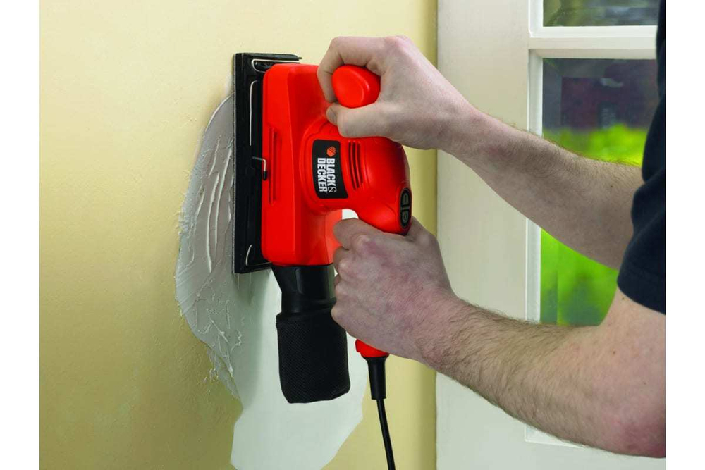 Плоскошлифовальная машина Black&Decker KA310-QS