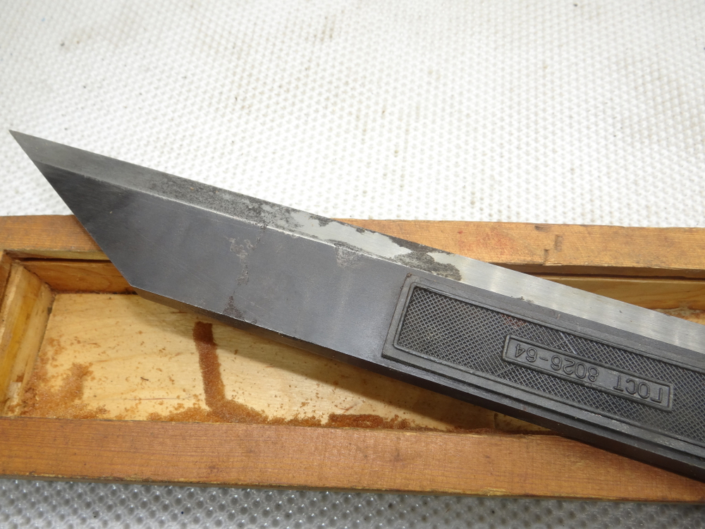 Линейка лекальная ЛД-320 кл. 0 ЧИЗ ГОСТ 8026-64 УЦЕНКА