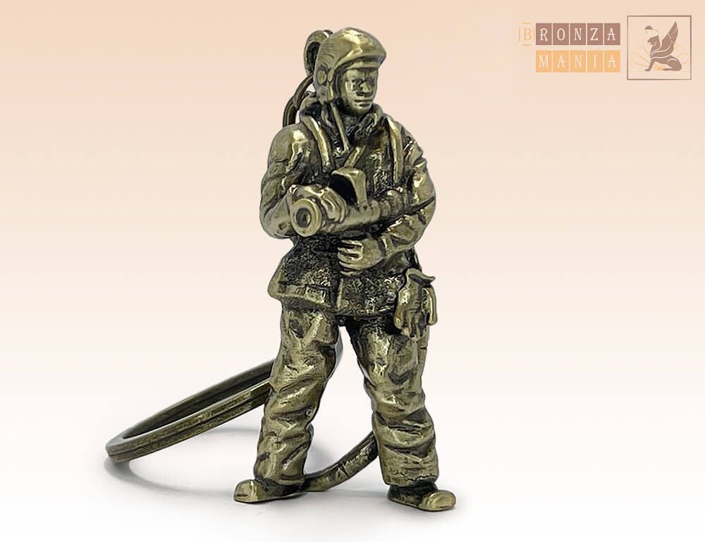 брелок Пожарный