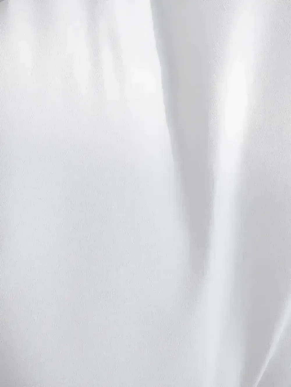 Декоративная наволочка с рюшами, оборками "Беляночка" 70х70 см, 1 шт, без молнии