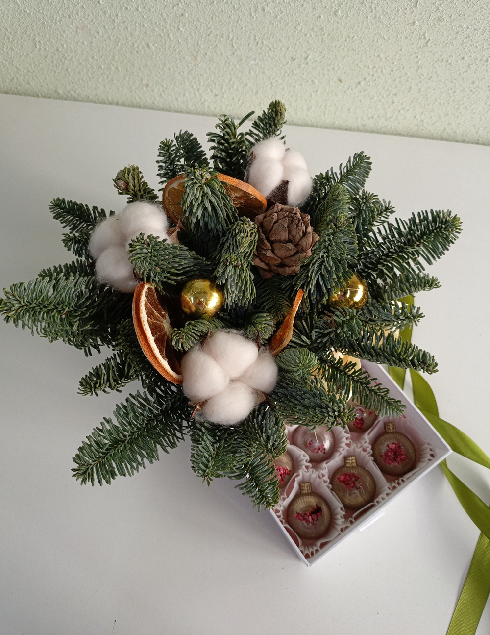 Шкатулка новогодняя  с нобилисом