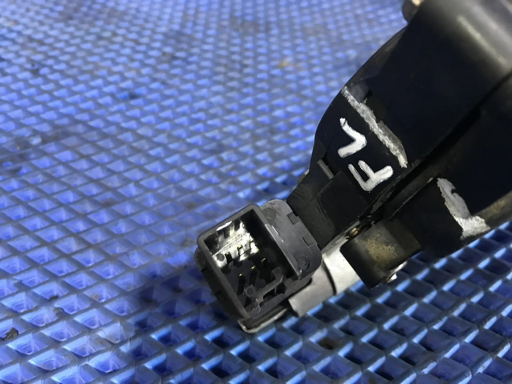 Стеклоподъемник передний левый MAZDA MAZDA6 2003