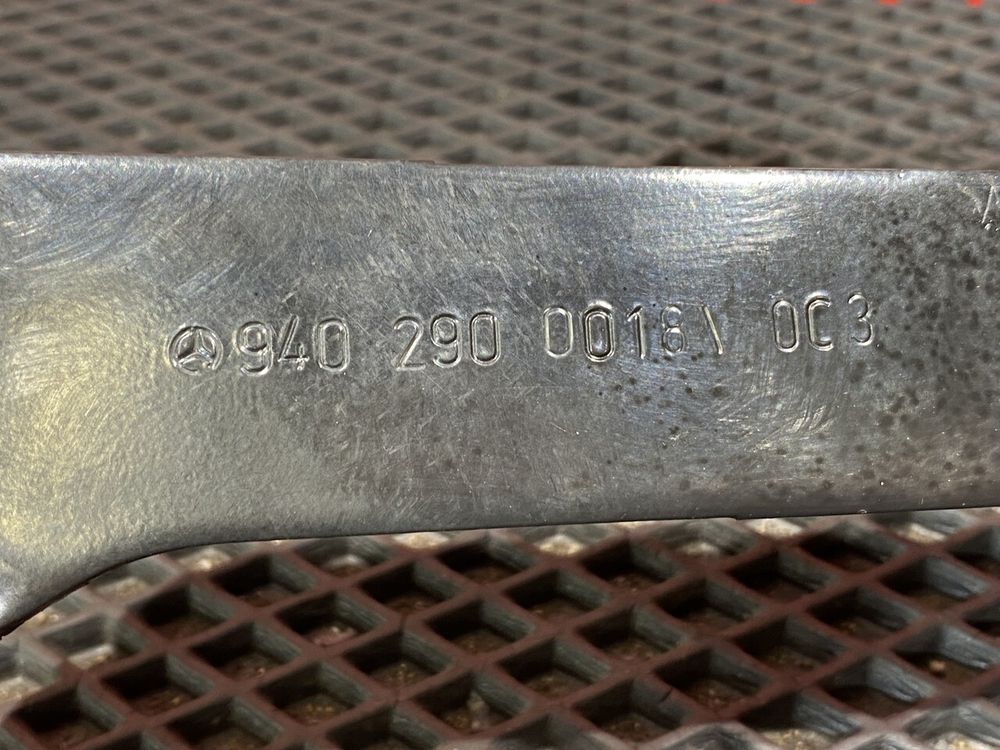 Педаль тормоза