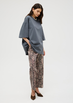 Футболка объемного кроя