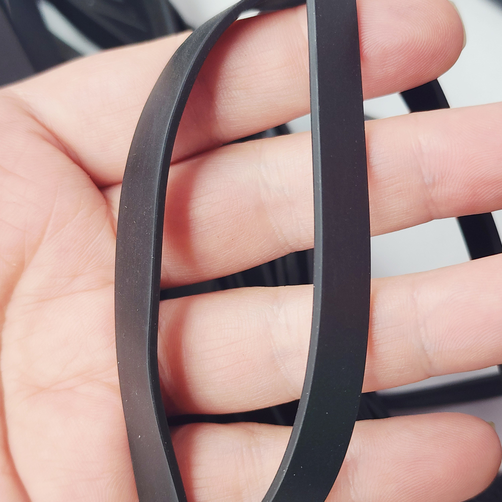 Шнур плоский, каучук черный, 10×2мм, цена за отрезок 50см