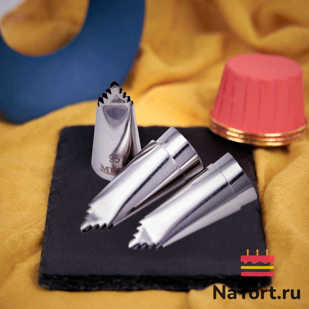 Насадка кондитерская №95 «Лист зубчатый»