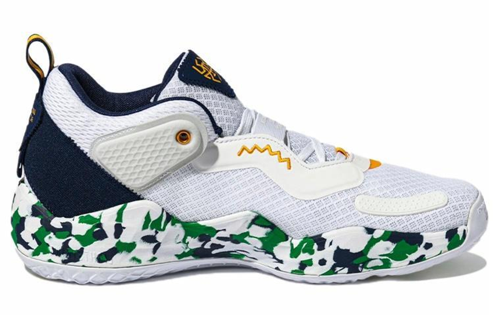 Кроссовки Adidas D.O.N. Issue 3 Gca