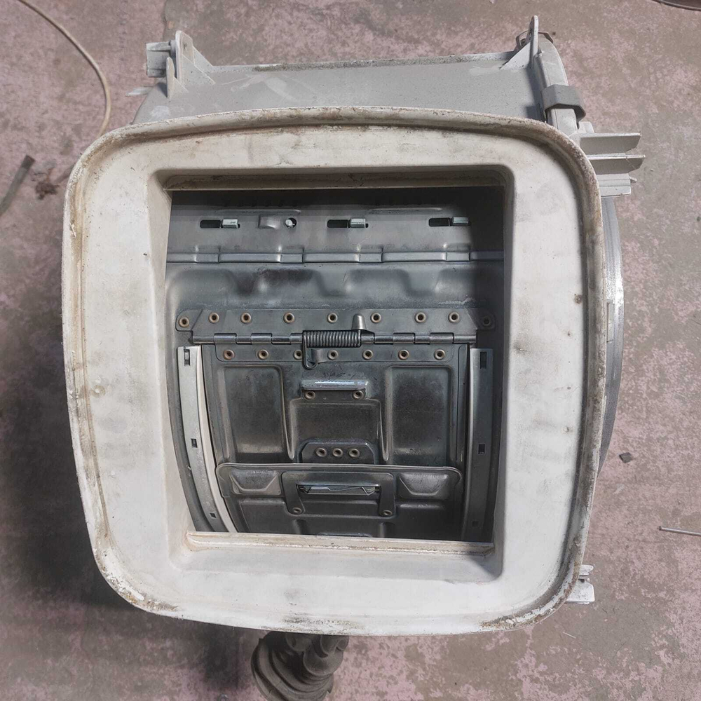 37 Бак для стиральной машины Bosch 5550006539 б/у