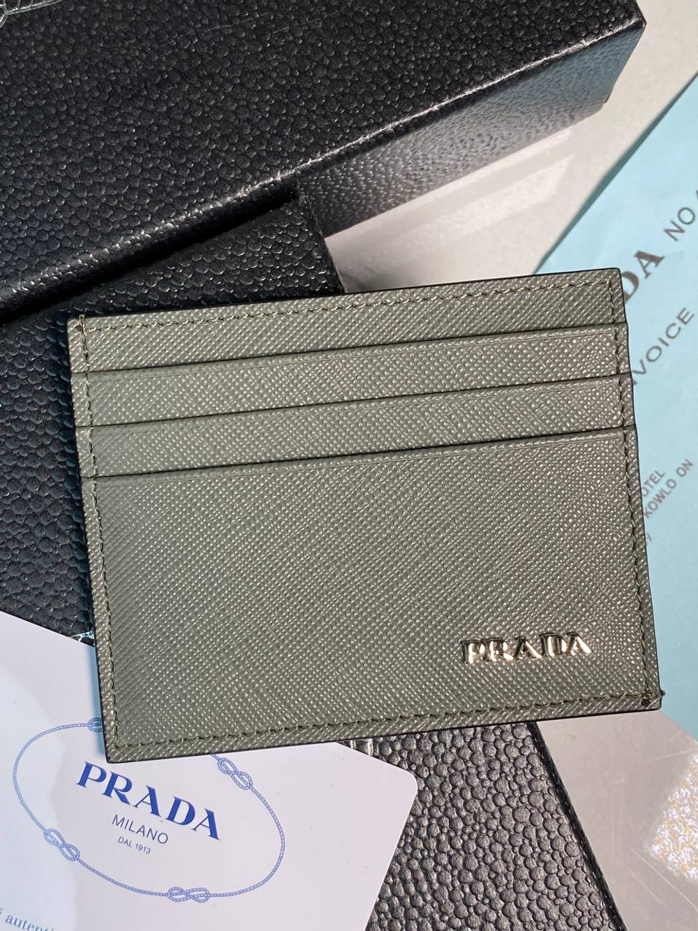 Визитница Prada
