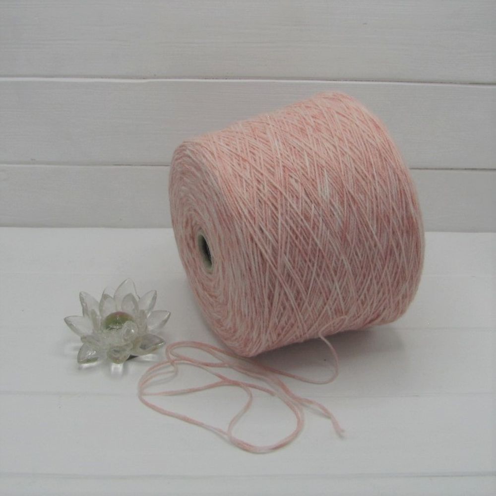 ITALIANA FILATI 39% меринос суперфайн 15% альпака 25% полиамид 21% акрил