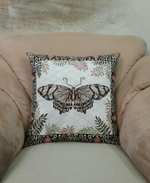 Декоративный гобеленовый чехол для интерьерной подушки Бабочка 47*47