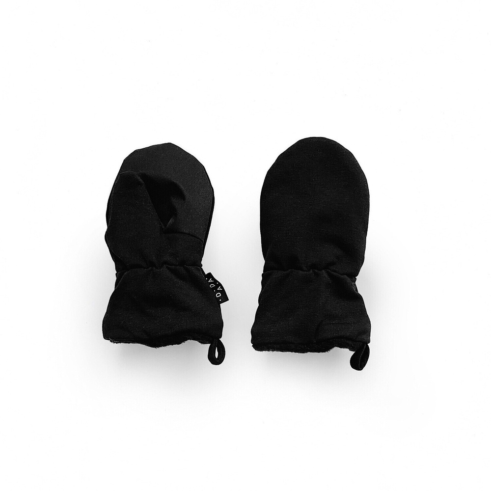 Утепленные варежки (черный)