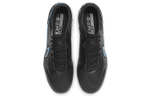 Кроссовки Nike Legend Essential