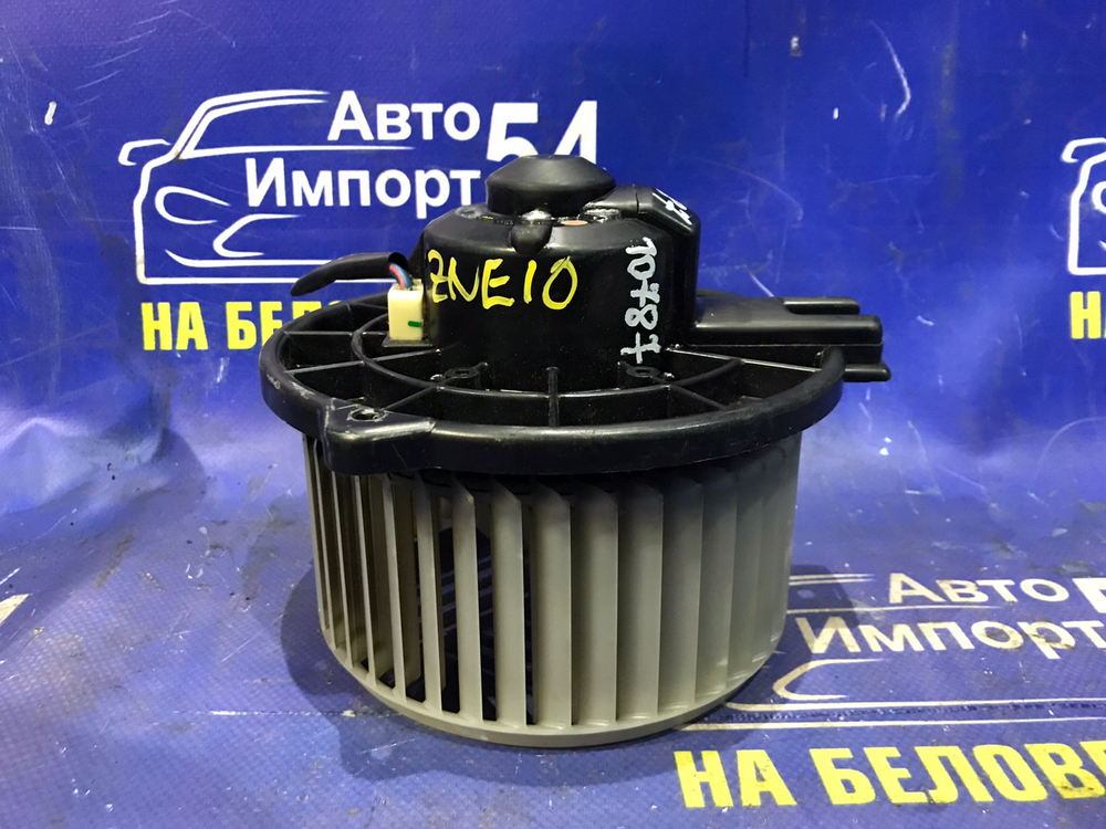 Моторчик печки TOYOTA WISH 2003-2009