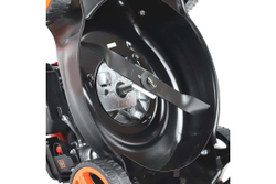 Бензиновая газонокосилка PATRIOT PT 400 512109400