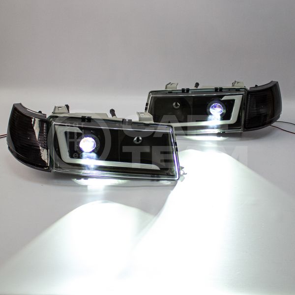 Фары ВАЗ 2110, 2111, 2112 передние NEO с ДХО и Bi LED модулями 1,8 дюйма, белые галочки (тонированные поворотники)