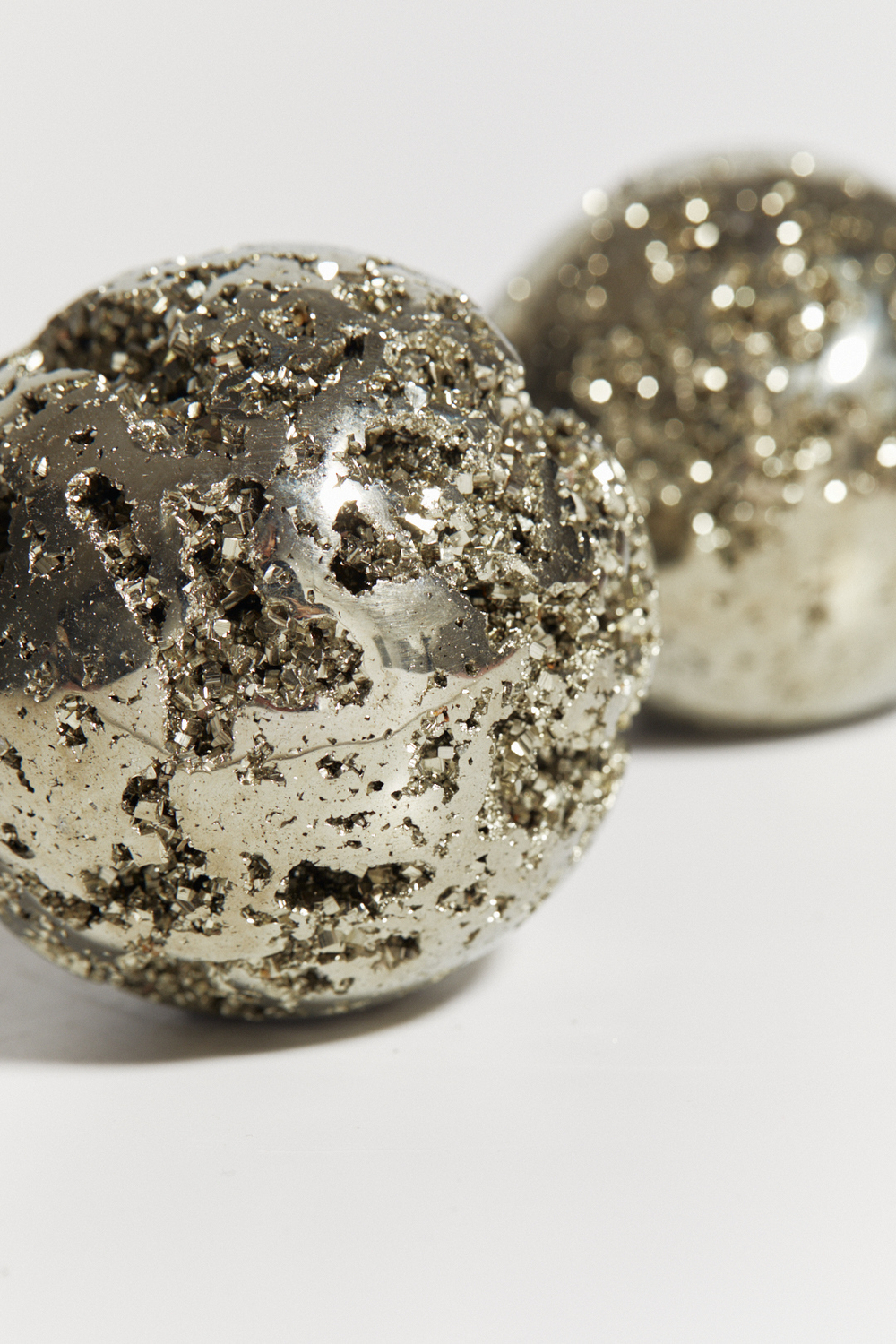 Шар из пирита M