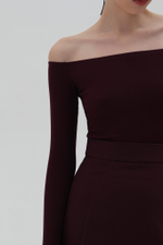 Лонгслив женский с открытыми плечами