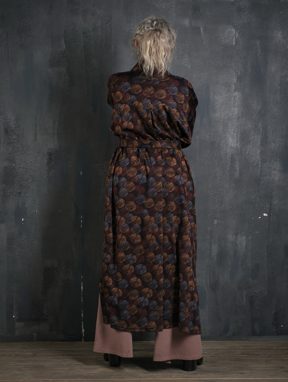 Кафтан с поясом /янтарь