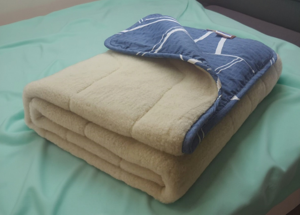 Одеяло ЛЕЖЕБОКА Woolly blanket 140х205 меховое из 100% шерсти мериноса, 2641-140-287-46