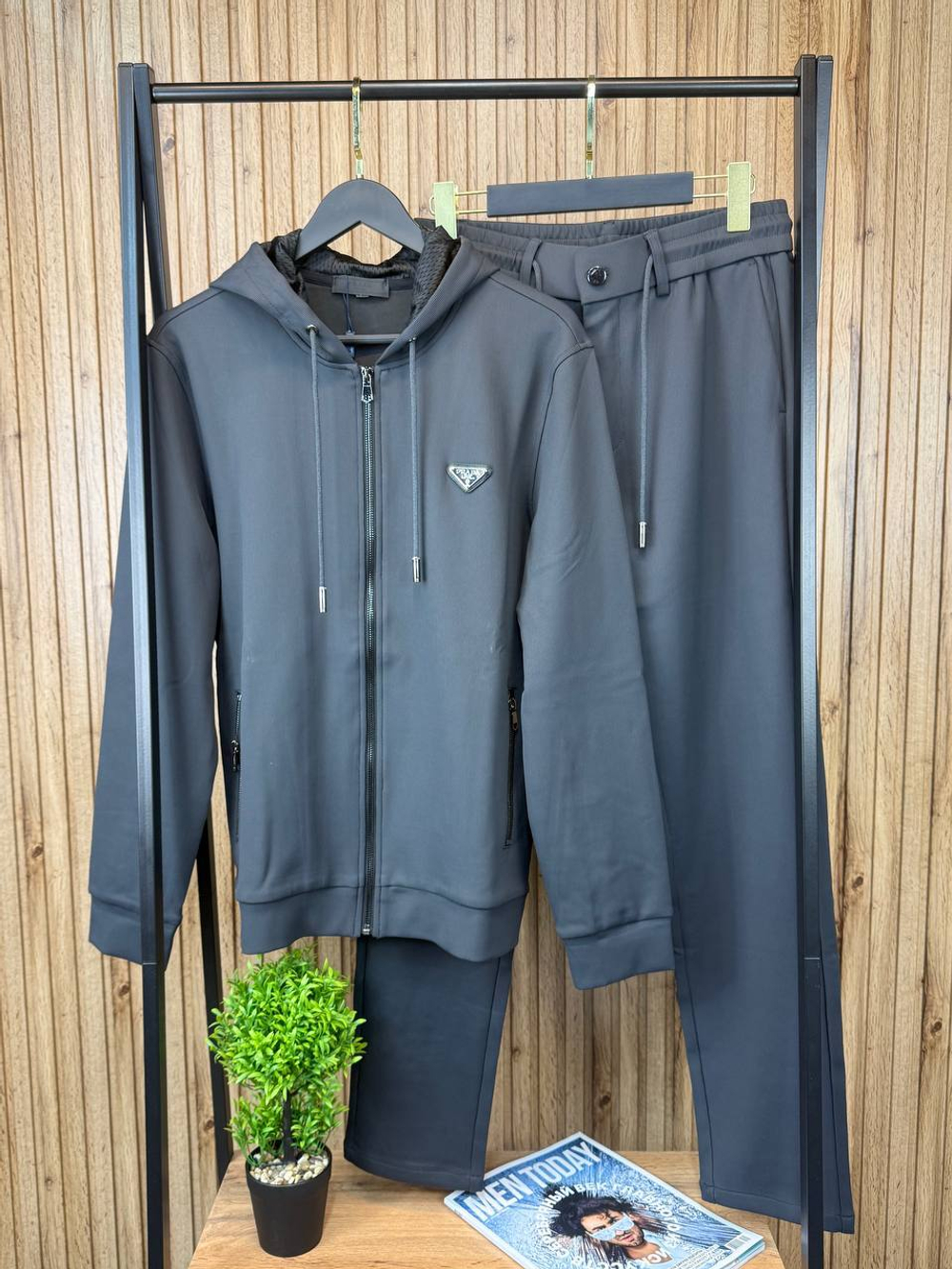 Спортивный костюм Prada