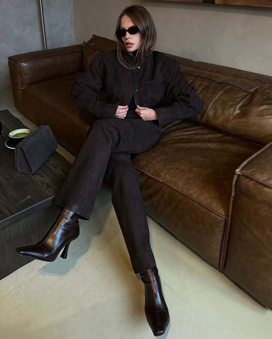 Брюки из натуральной замши