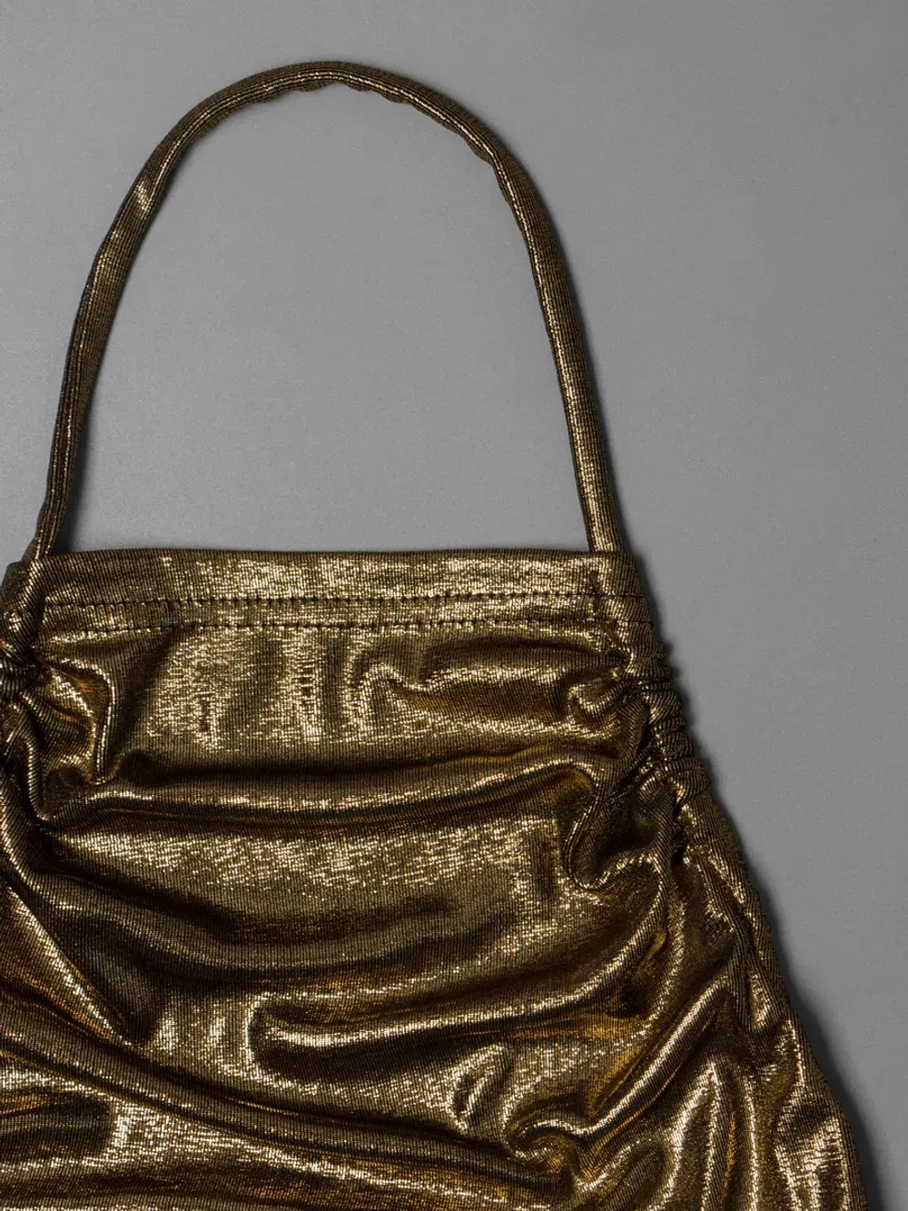 Летний топ для девочки на завязках