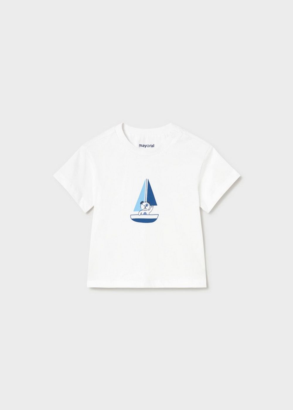 спортивный костюм с футболкой