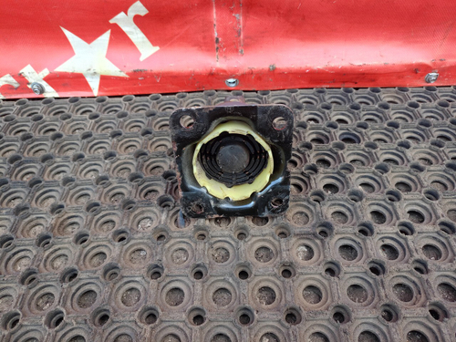 Кронштейн ящика АКБ