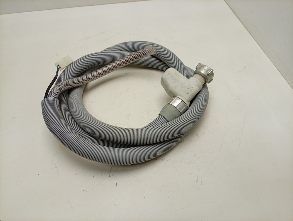 DIS5831 ктп4 Заливной шланг (Аквастоп) для посудомоечной машины Beko Hansa Kuppersberg 1760360100 б/у