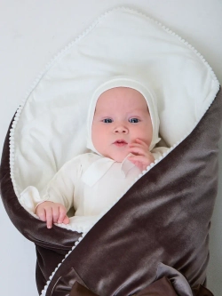 Конверт одеяло на выписку осень с костюмом