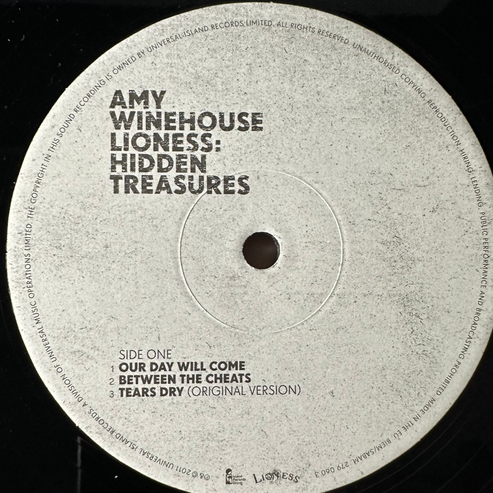 Amy Winehouse – Lioness: Hidden Treasures 2х12" 45 RPM (Европа)